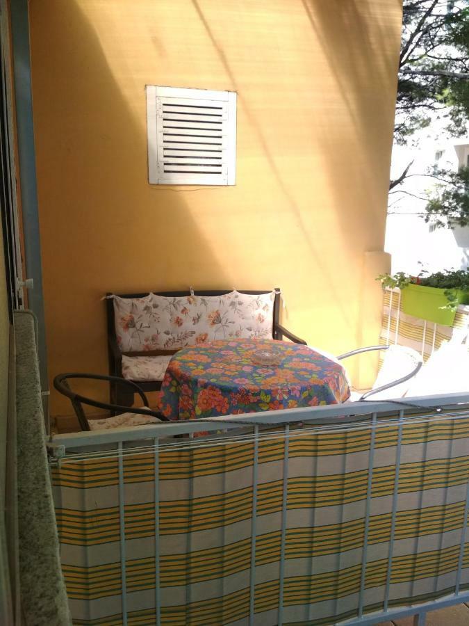 Apartmani Carevic Baska Voda Exterior photo